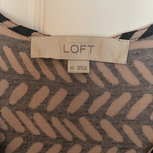 Abstract print LOFT dress - Picture 3 of 5